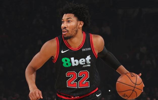 蒂姆在公牛比赛中惊险取胜，回归赛场引发热议！